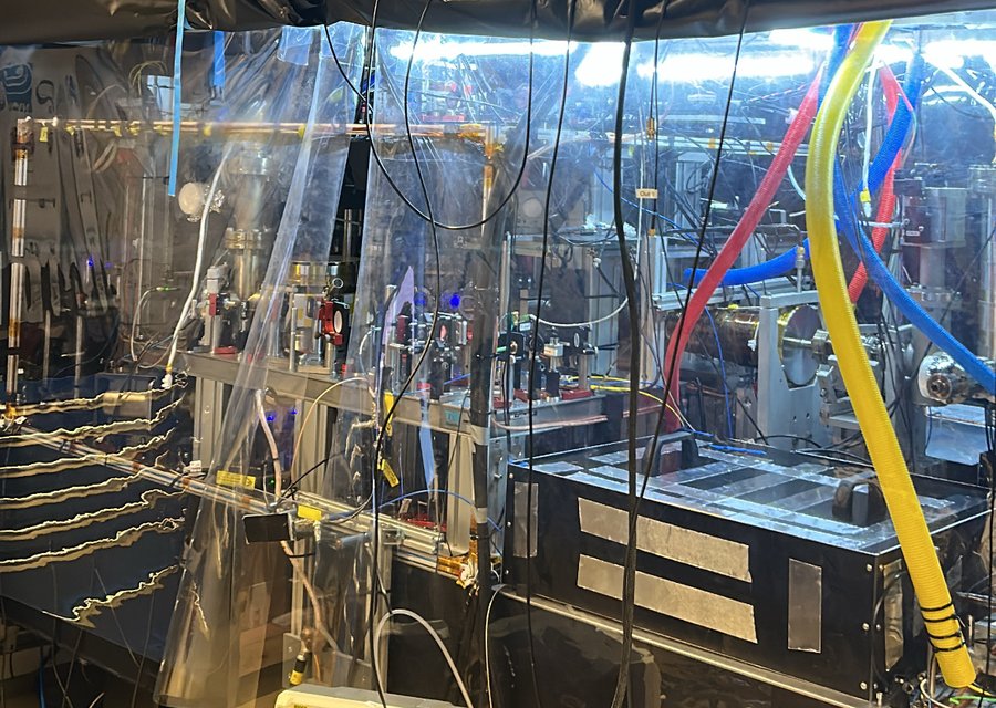 Trapped-ion laboratory equipment during a Continental lab visit